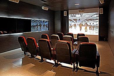 《最终幻想7：重制版》第三部进展顺利 公布时间已经确定